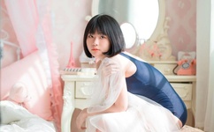 小妓女初次陪客睡觉视频